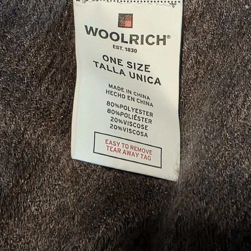 Woolrich Fringed Rose, Mauve and Gray‎ Squares Cape in OS